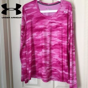 LADIES PINK CAMO UNDER ARMOUR TOP